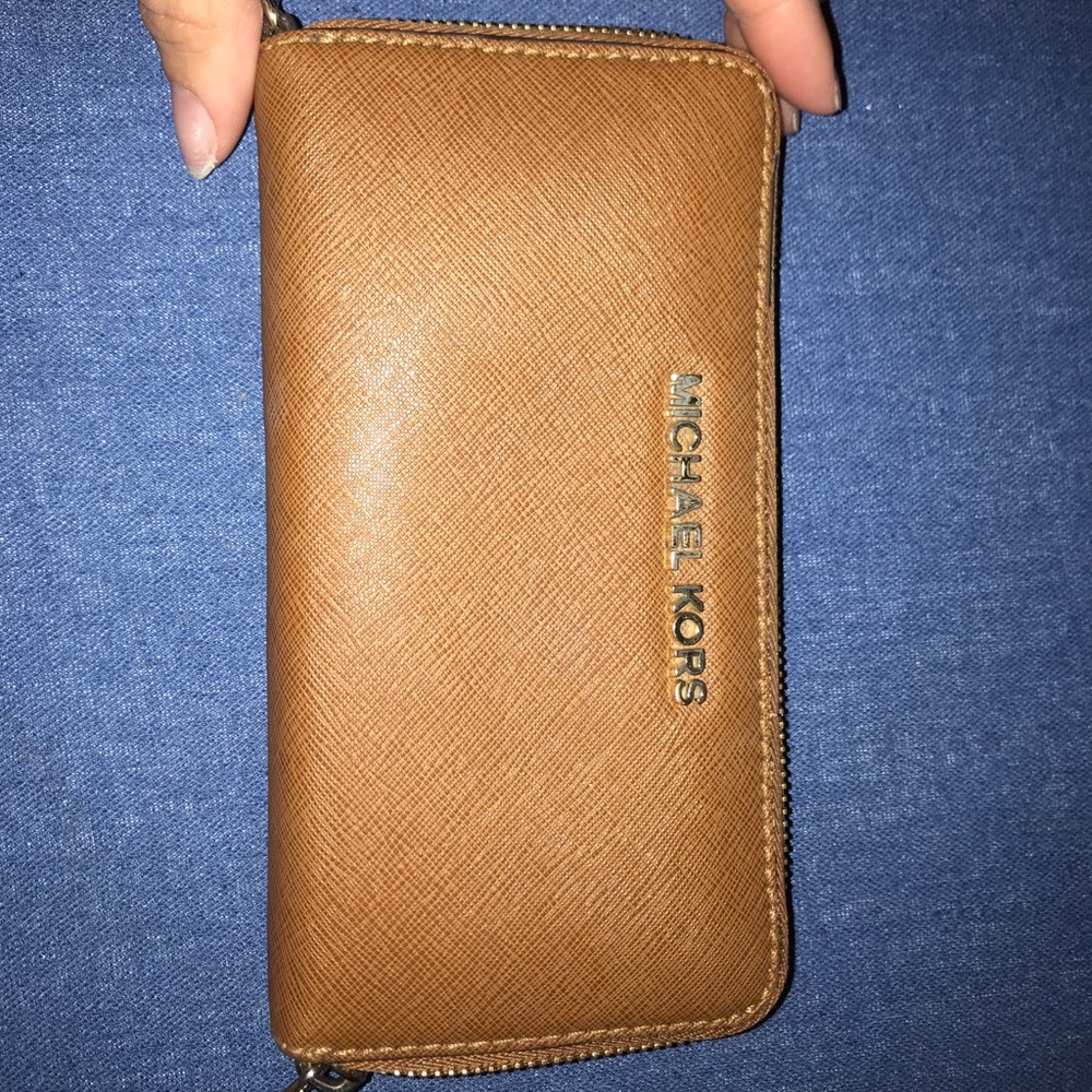michael kors wallet